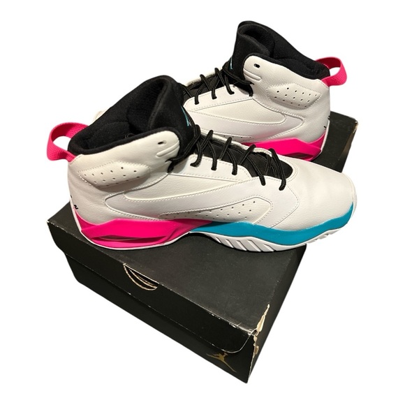 Jordan Lift Off Style# 41-01085-0-04 l, size 9men - Picture 5 of 9